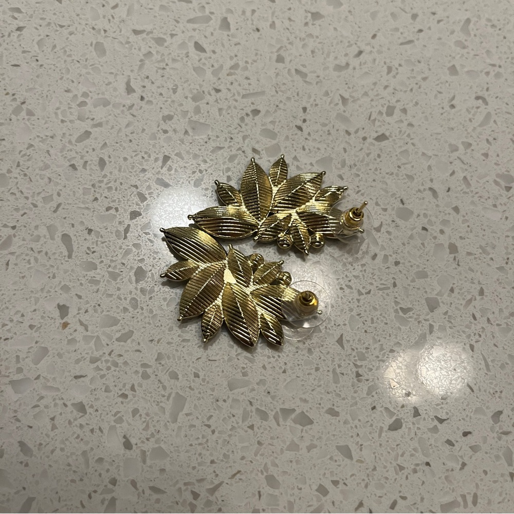 Multicolor Crystal Leaf Earrings - Picture 5 of 9